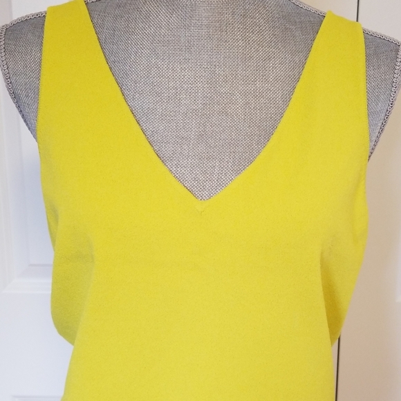 Top - Picture 2 of 8